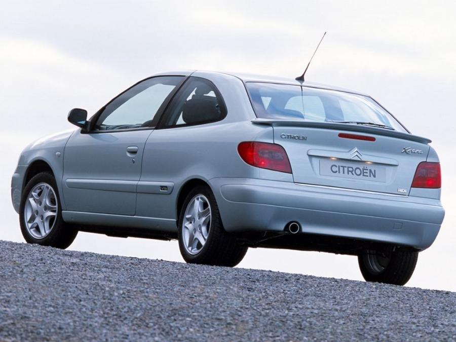  Citroen Xsara VTS 2000 года  (фото 9 из 14)